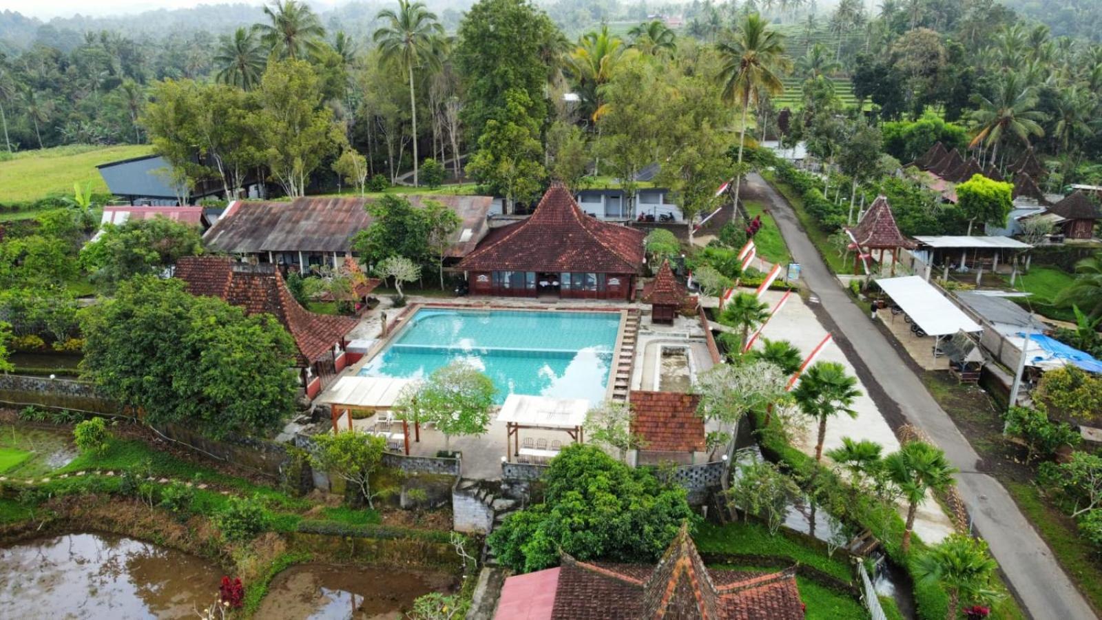 فيلا Kampoeng Joglo Ijen بانيووانجى المظهر الخارجي الصورة